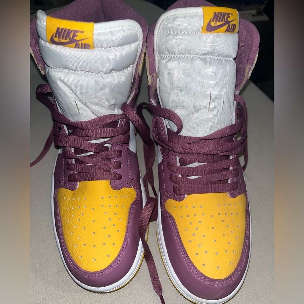 Air Jordan 1 Retro High OG " BROTHERHOOD" - Picture 2 of 12
